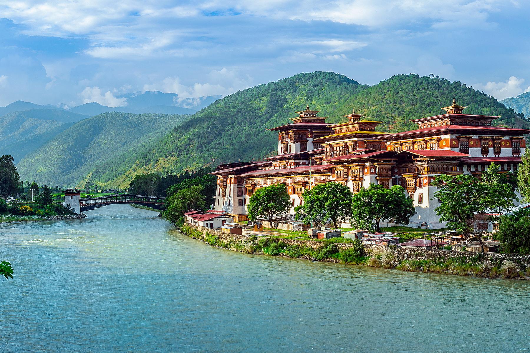 Exploring the Wonders of Bhutan: The Land of Happiness